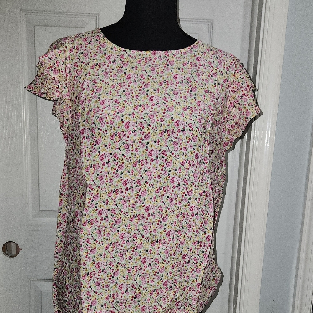 Cream Flutter Sleeve Blouse with Ruffled Details